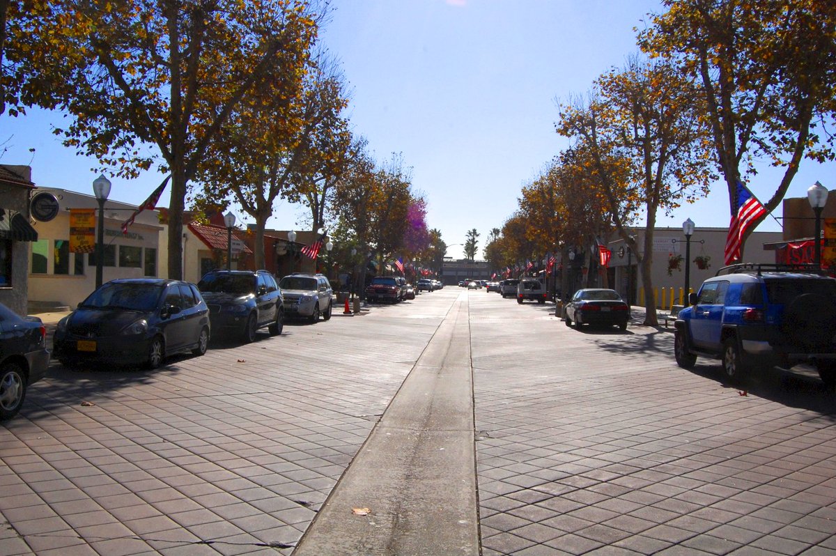 Garden Grove, CA, CA - File:Main street garden grove.jpg - Wikimedia Commons
